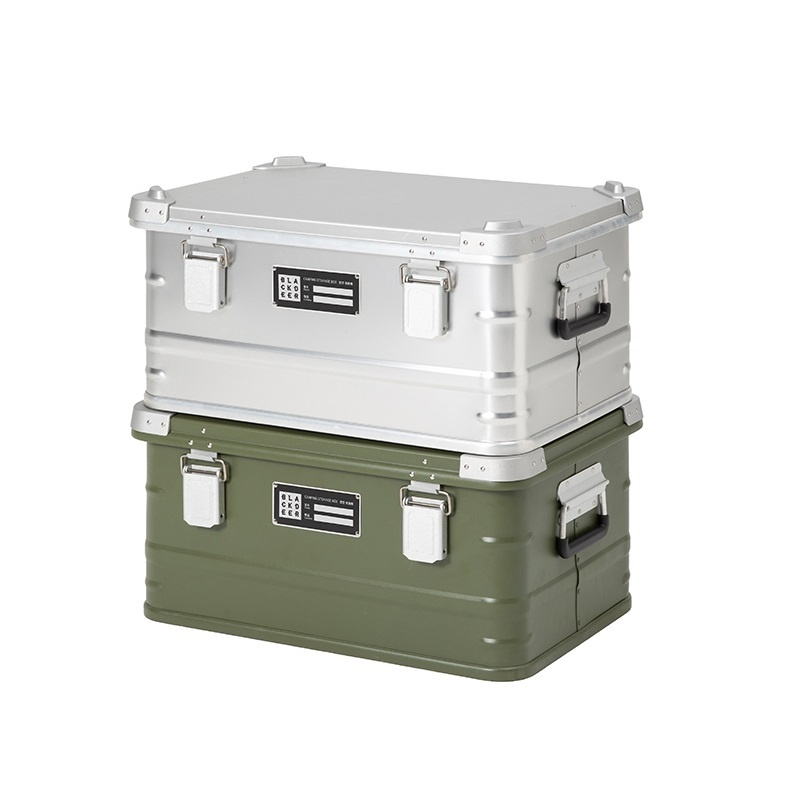 Keep your camping gear organized and secure with the Outdoor Aluminum Alloy Storage Box. Durable, lightweight, and portable, it’s the ideal solution for wild camping, vehicle-mounted storage, and outdoor adventures.