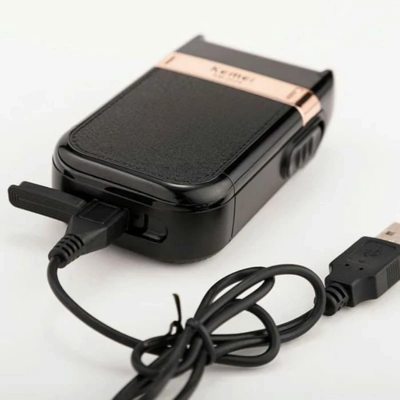 Experience a close, smooth shave with the KEMEI KM-2024 Shaver Waterproof Tool. Perfect for both wet and dry shaving, this durable, ergonomic beard trimmer offers precision, convenience, and long battery life.