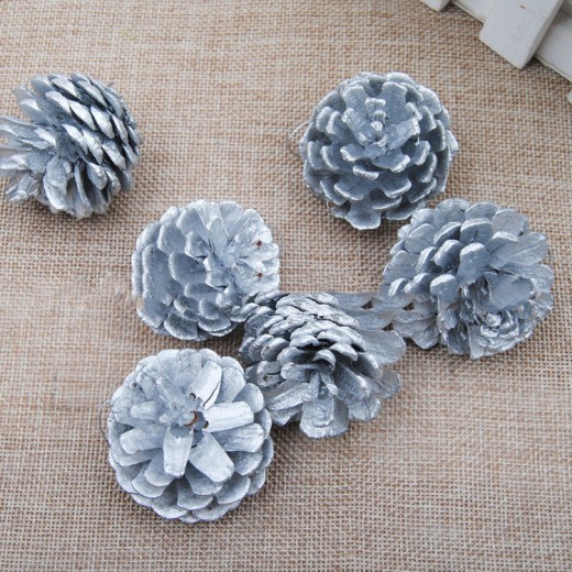 Colgante de Navidad con piñas de pino para decoración natural