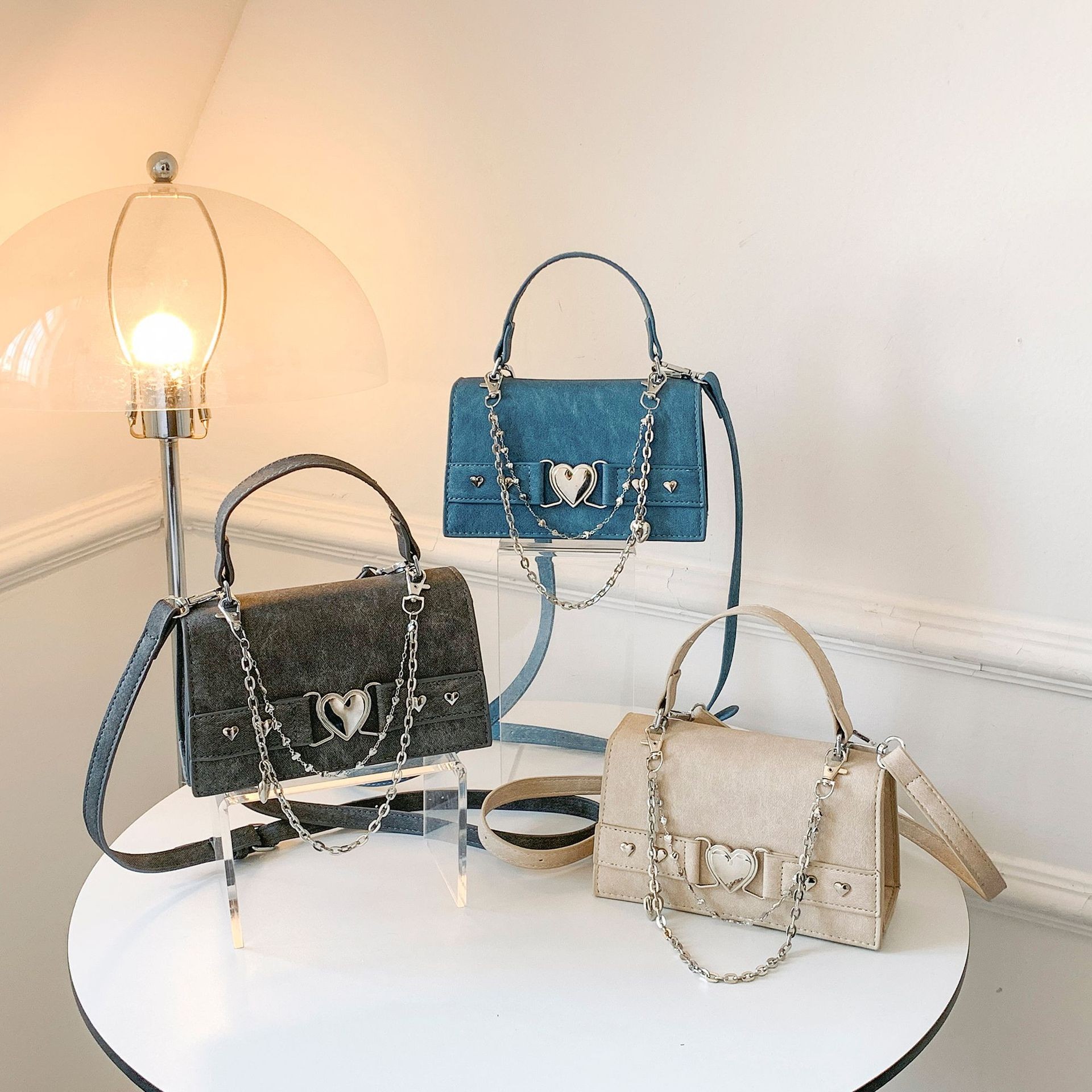 Bolso de hombro con cadena de amor de moda de otoño para mujer