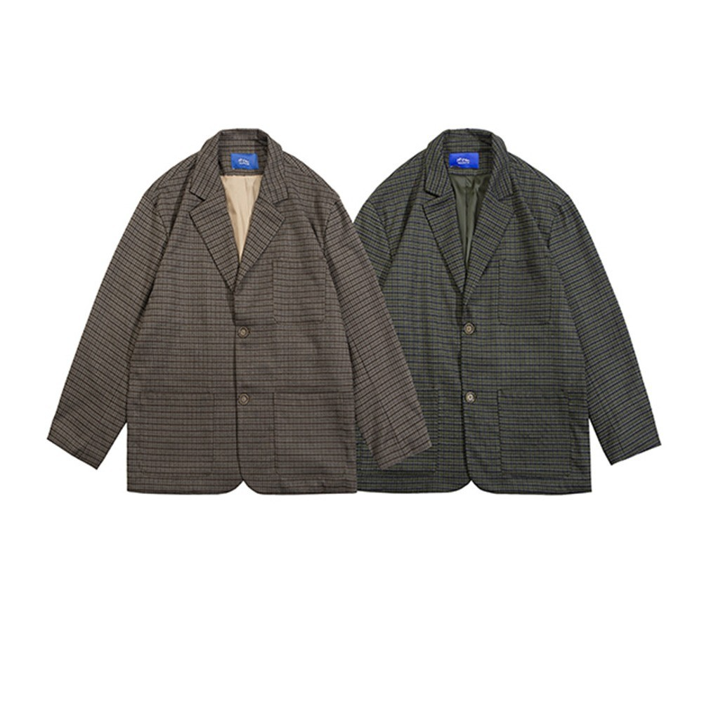 Traje de cuadros finos estilo universitario