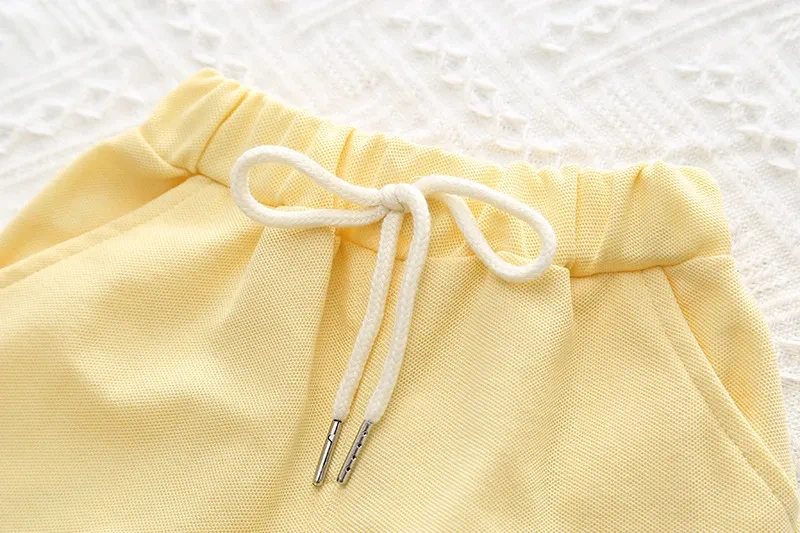 Traje de verano de algodón de manga corta para niña