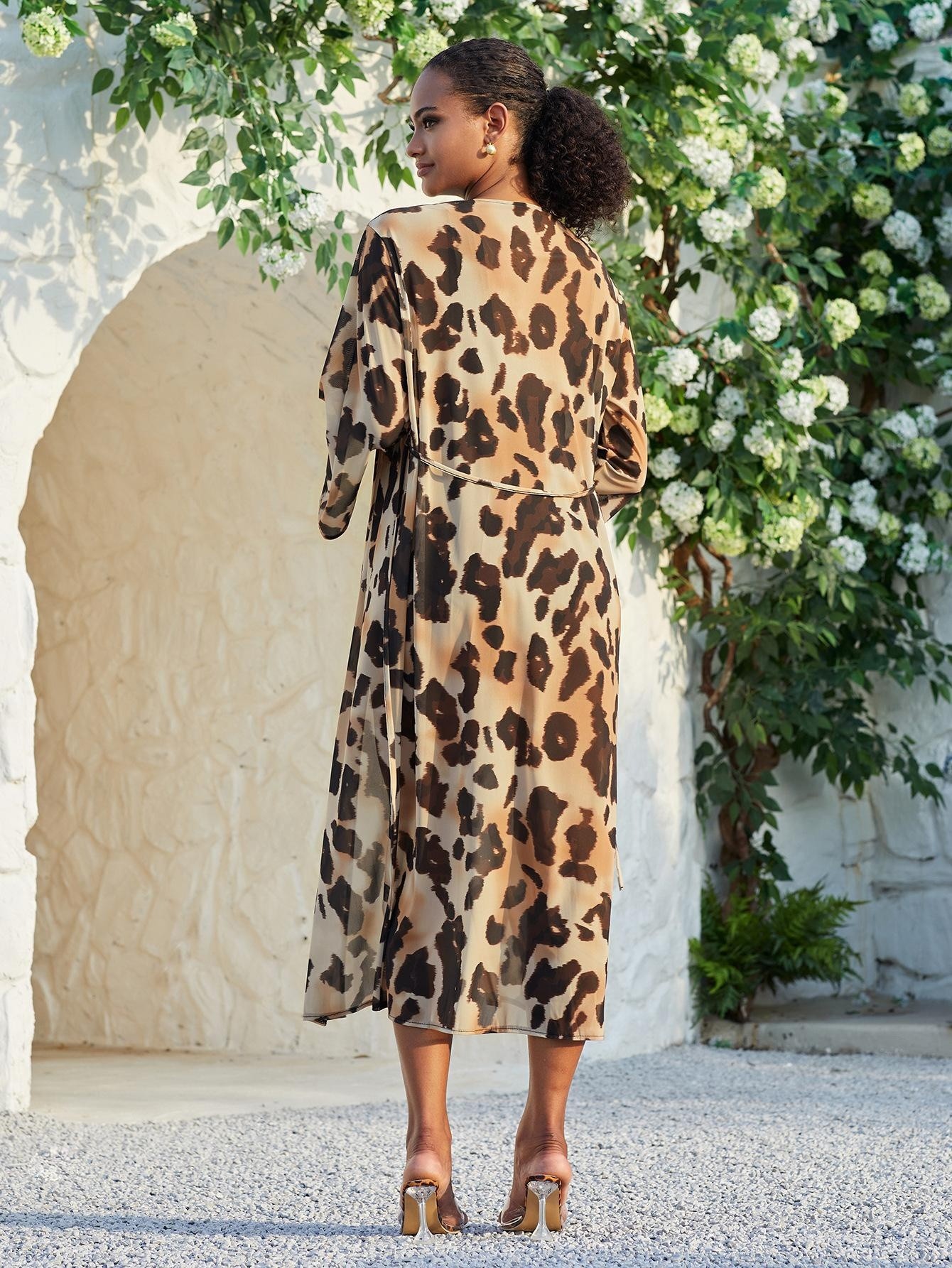 Vestido playero de malla estampada versátil para mujer