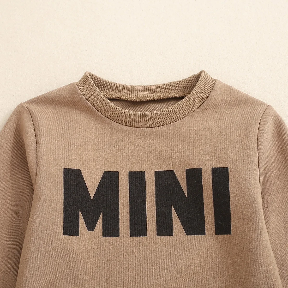 Traje de manga larga bordado de tres colores para hombre y mujer, neutro, para bebés, transfronterizo