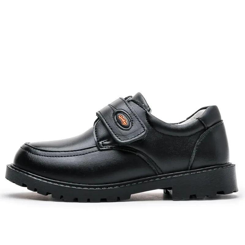 Zapatos de niño de cuero negro con puntera y suela blanda británica de piel de vaca