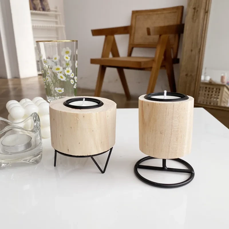 Candelabro de hierro forjado de madera retro, accesorios para el hogar, adornos