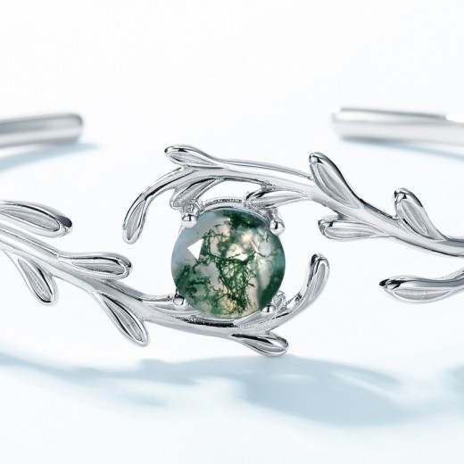 Pulsera de plata de ley con musgo verde, plantas acuáticas y ágata