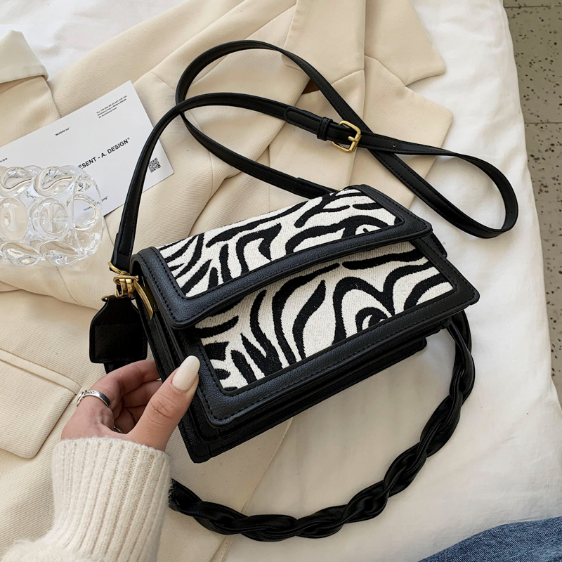 Bolso bandolera tipo mensajero para mujer