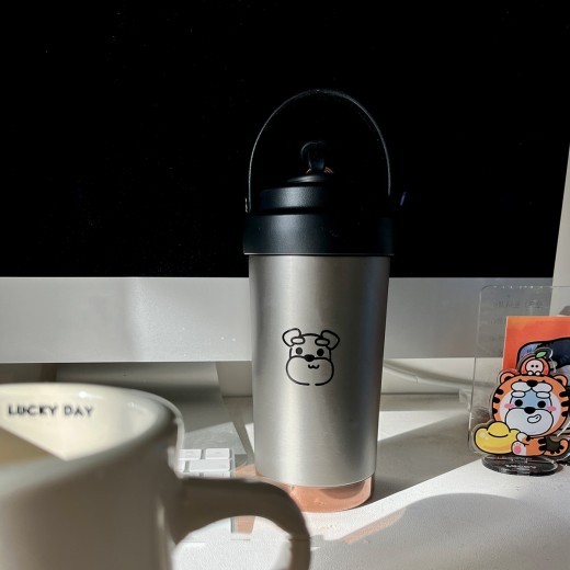 Taza de agua con forma de cachorro Schnauzer de cerámica para cocinar en el interior