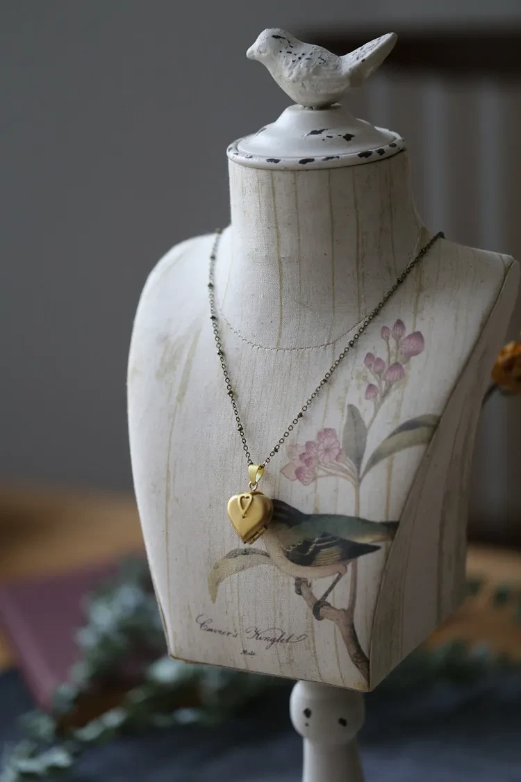 lockets