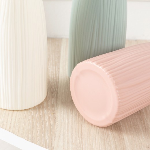 Arreglo floral creativo para el hogar, maceta y jarrón