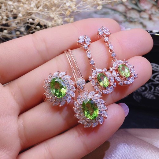 Joyería con peridoto dorado en plata S925