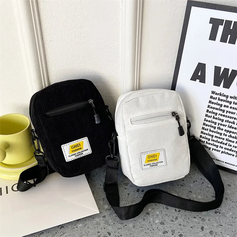 Bolso cuadrado pequeño de pana japonesa para cambio de teléfono móvil