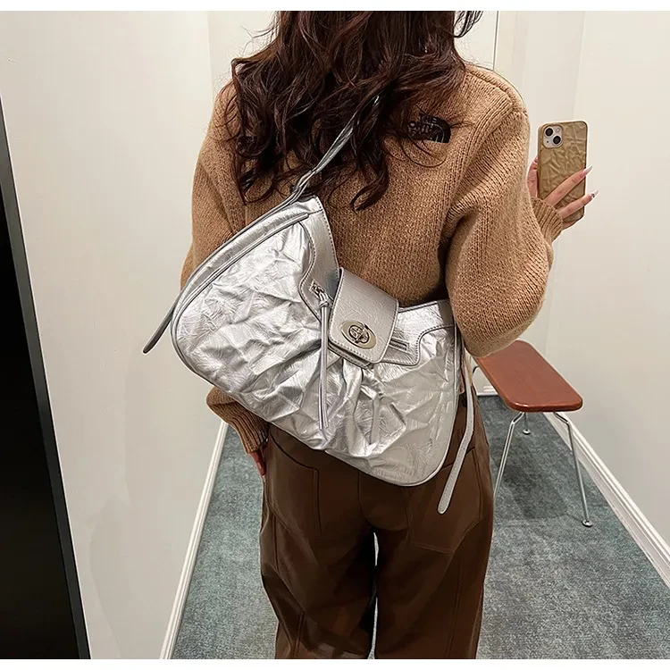 Bolso bandolera versátil para mujer, moderno, tipo bandolera.