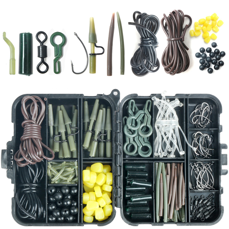 Biblioteca de pesca de carpas con accesorios de pesca