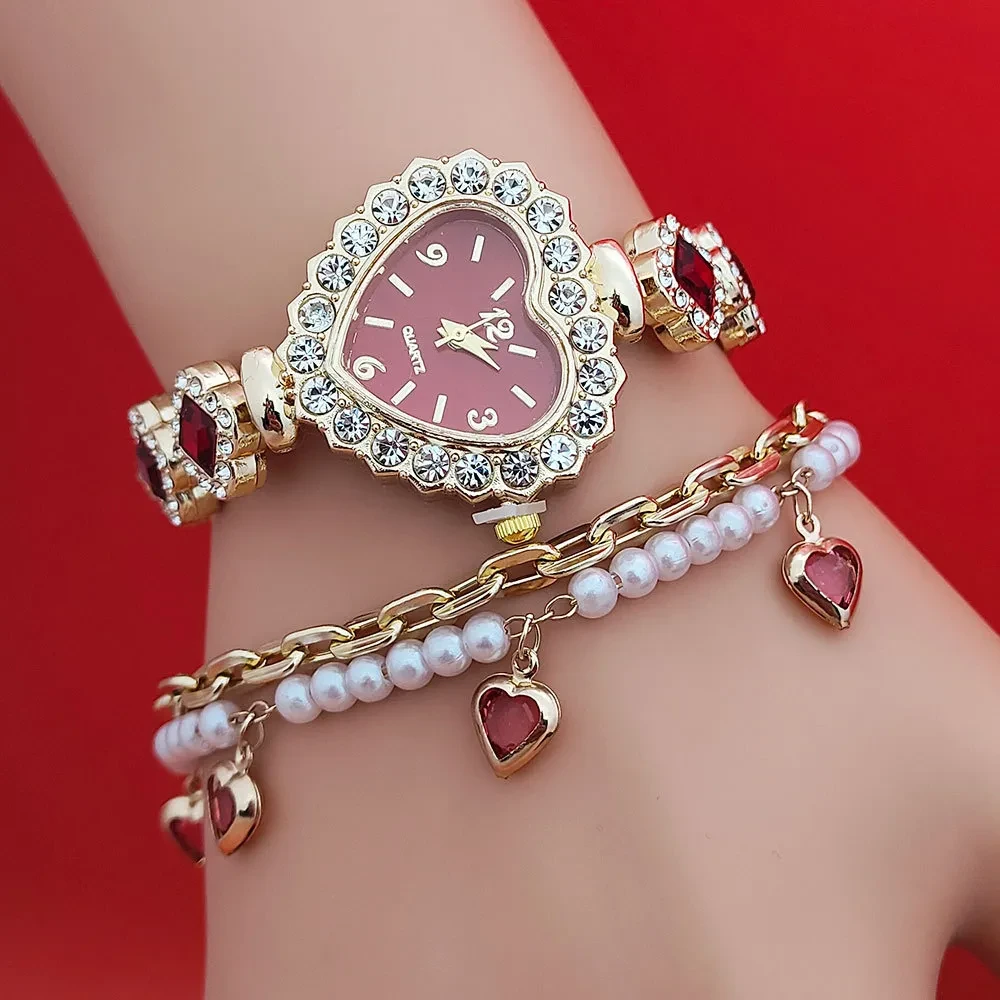Reloj de pulsera con forma de corazón y diamantes incrustados de moda