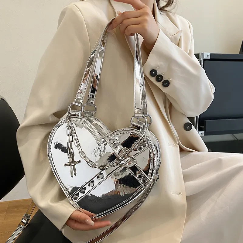 Bolso de hombro con cadena en forma de corazón de gran capacidad para mujer, ideal para el Día de San Valentín.
