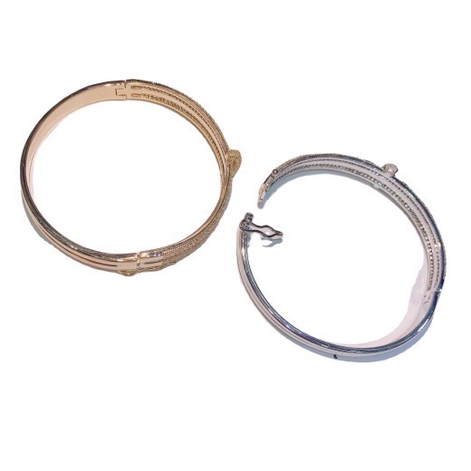 Pulsera exquisita con microincrustaciones y cierre de moda