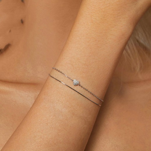 Pulsera de plata de ley con corazón brillante de doble capa