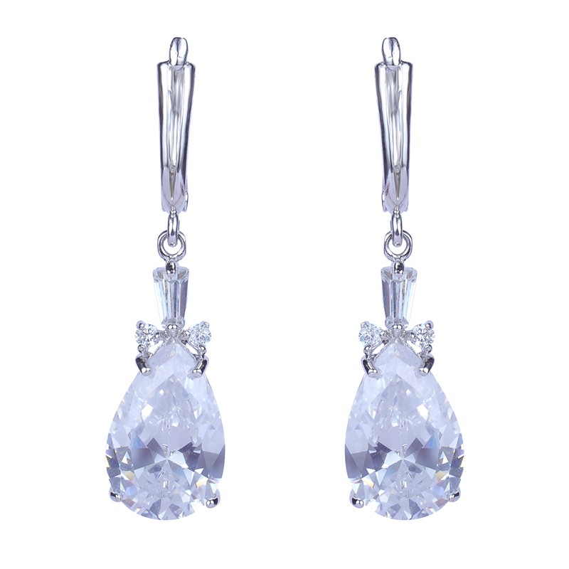 Pendientes de moda para damas
