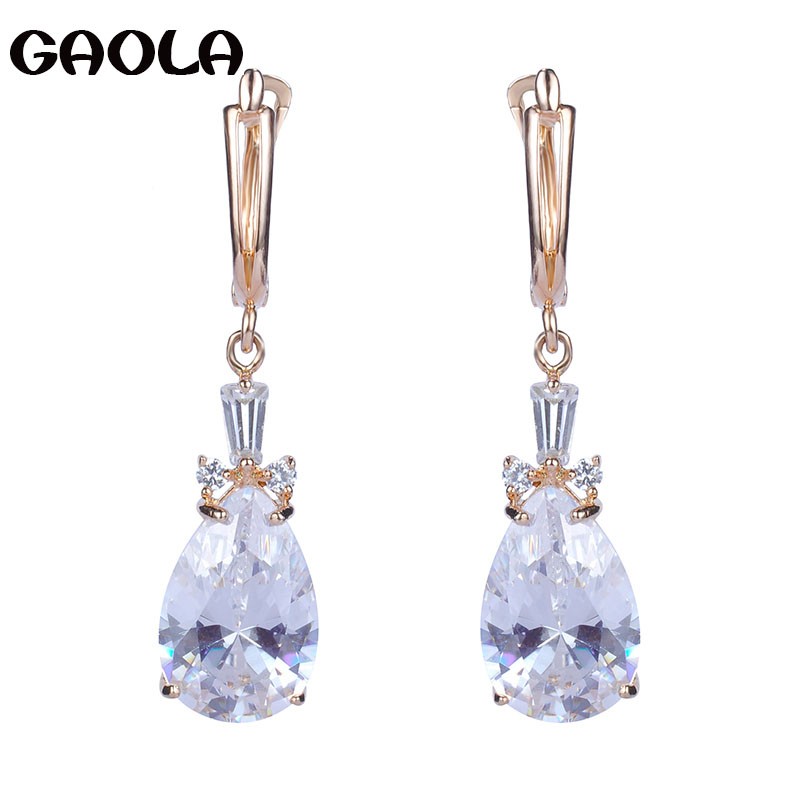 Pendientes de moda para damas