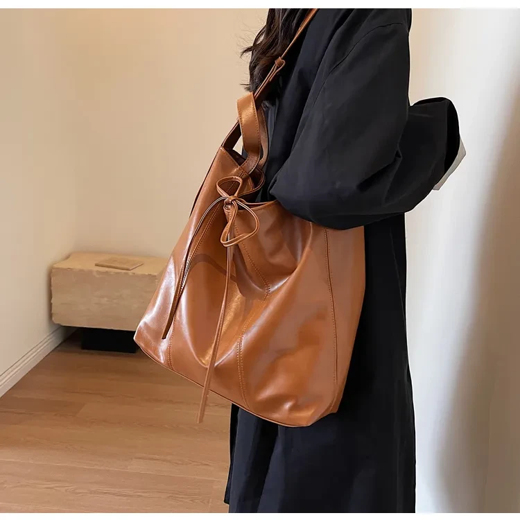 Bolso de mano informal, portátil, de gran capacidad, nuevo y de moda.
