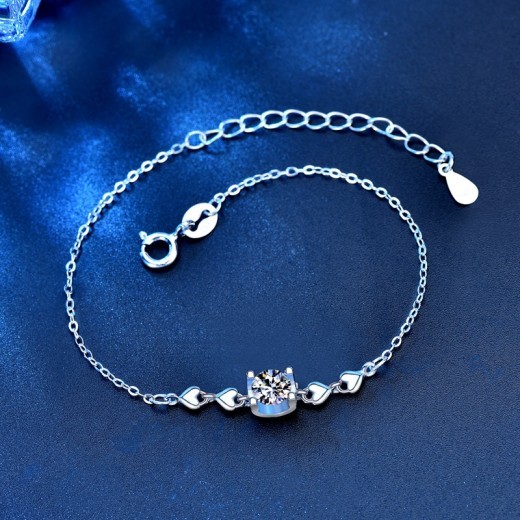 Pulsera de plata de ley 925 para mujer con incrustaciones de cabeza de vaca y corazones