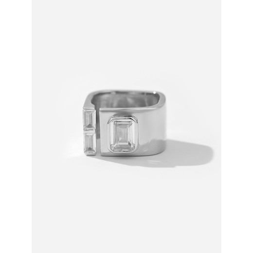 Anillo de plata de ley con circonita cuadrada abierta para mujer