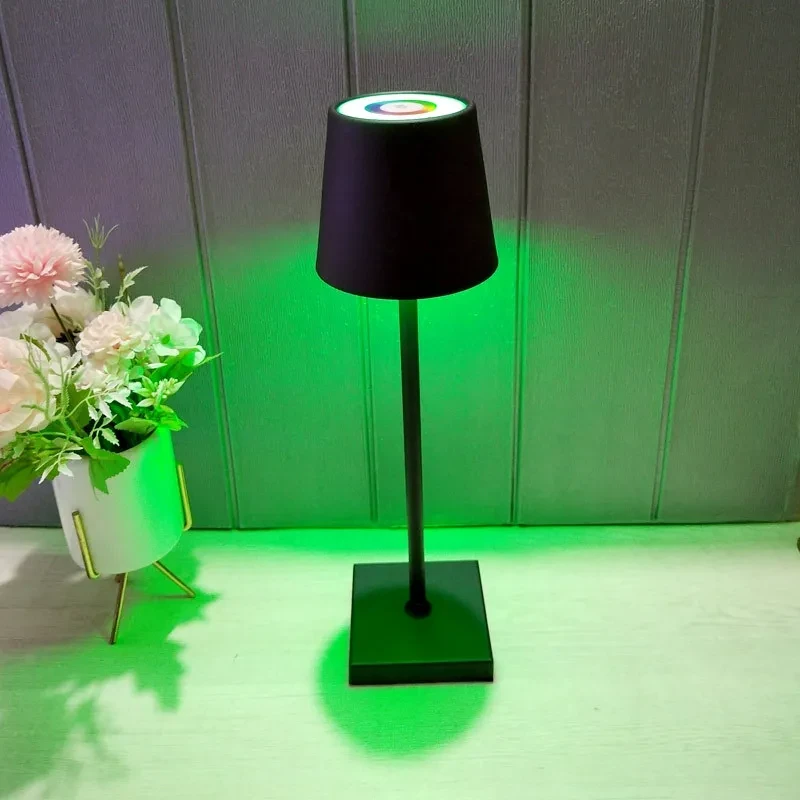Lámpara de escritorio creativa de moda para el hogar