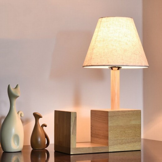 Lámpara de noche de madera minimalista moderna para dormitorio.