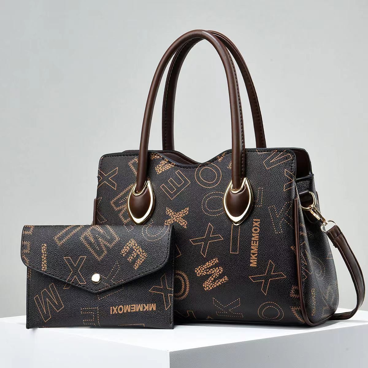 Bolso bandolera portátil de gran capacidad con letras elegantes