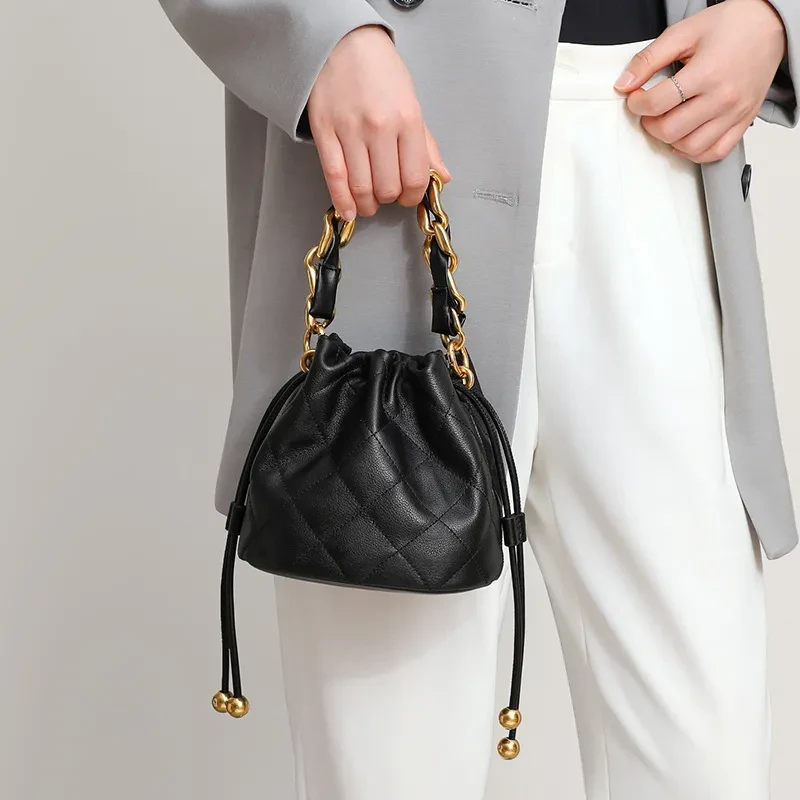 Bolso bandolera tipo cubo de moda, mini bolso de hombro portátil de cuero para mujer