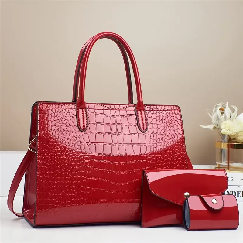 1 elegante bolso de mano de piel sintética con estampado de cocodrilo para mujer. Bolso de mano de alta gama con correa extraíble, cierre de cremallera, forro de poliéster e incluye cartera a juego.
