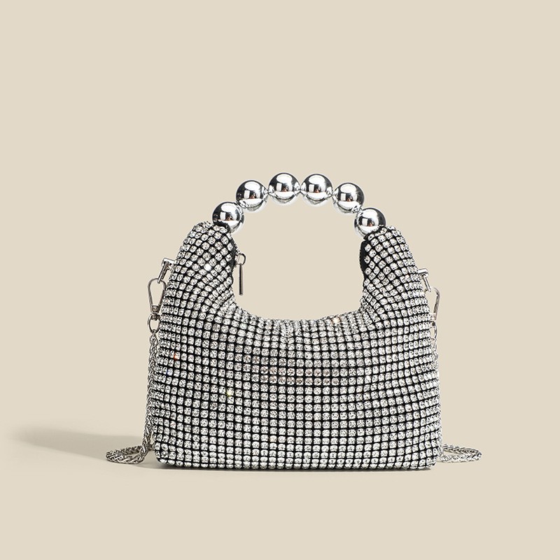 Bolso de mano con cadena y brillantes diamantes de imitación para la cena