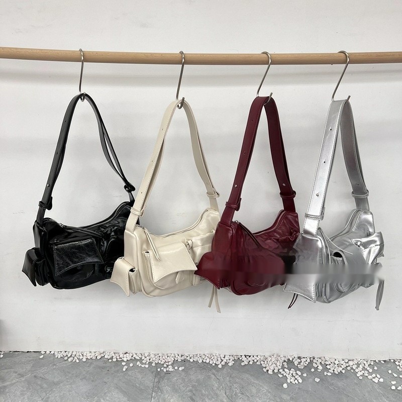 Bolso bandolera con borlas de alta calidad y diseño especial para damas