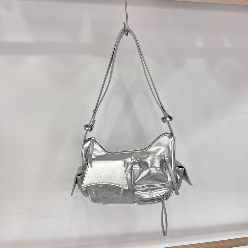 Bolso bandolera con borlas de alta calidad y diseño especial para damas