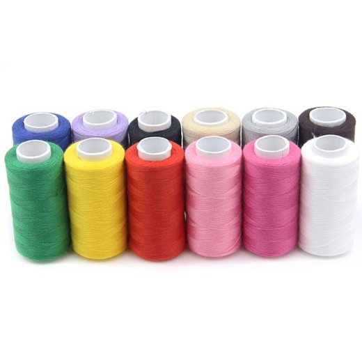Hilo para coser a mano en caja de 12 colores