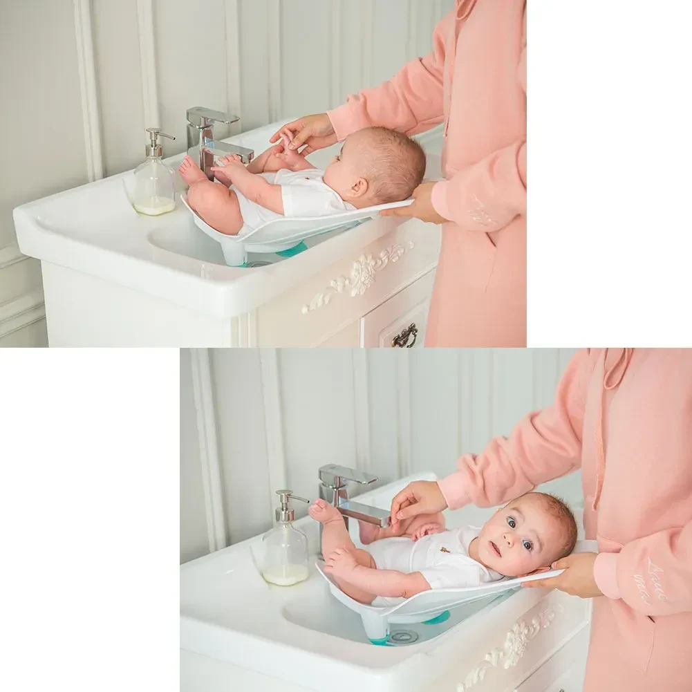 Bebé en la bañera