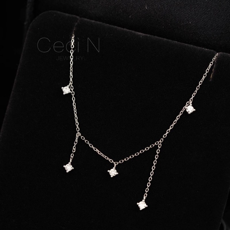Collar con dijes de estrella de circonita en plata de ley 925