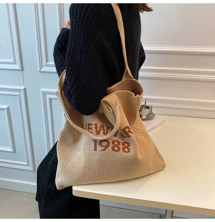 Bolso de mano de punto de gran capacidad y moda
