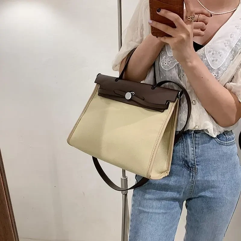 Bolso de mano sencillo de gran capacidad