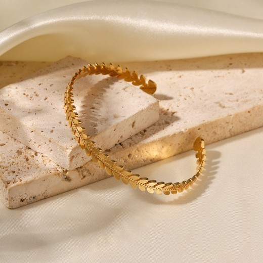 Pulsera con forma de hoja y personalidad de moda para mujer