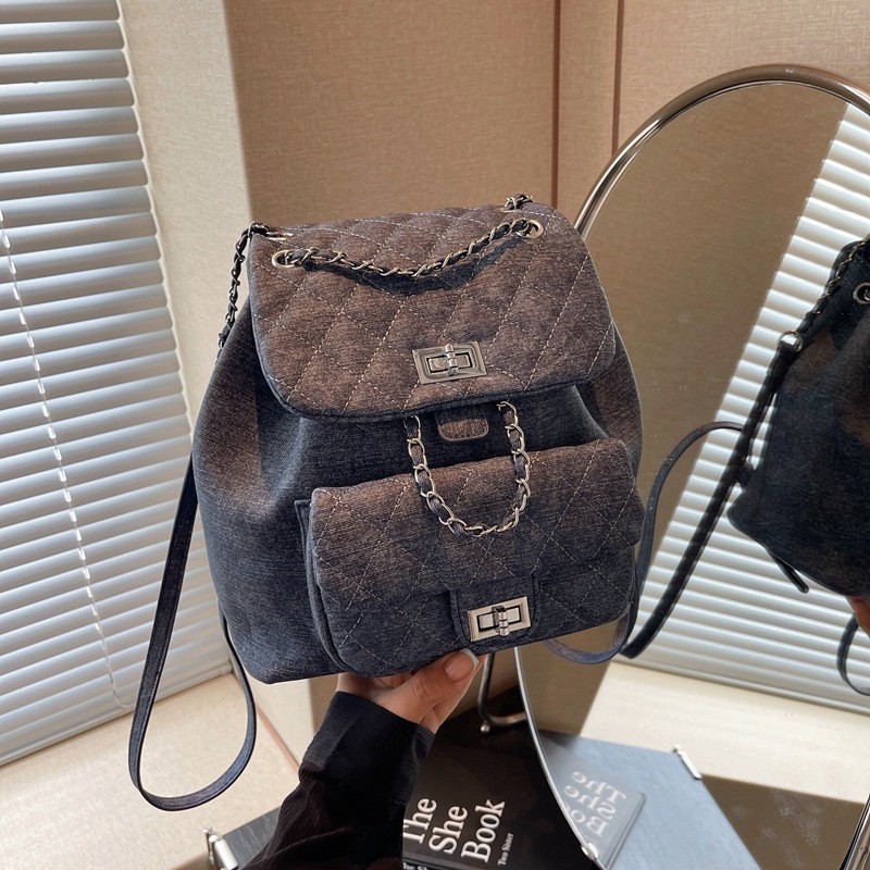 Mochila pequeña con cadena de rombos de mezclilla, gran capacidad, cierre giratorio, bolso de mano pequeño, moda