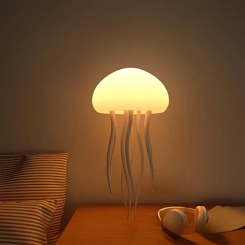 Medusa flotante brillante