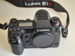 Cuerpo de la Panasonic S1R