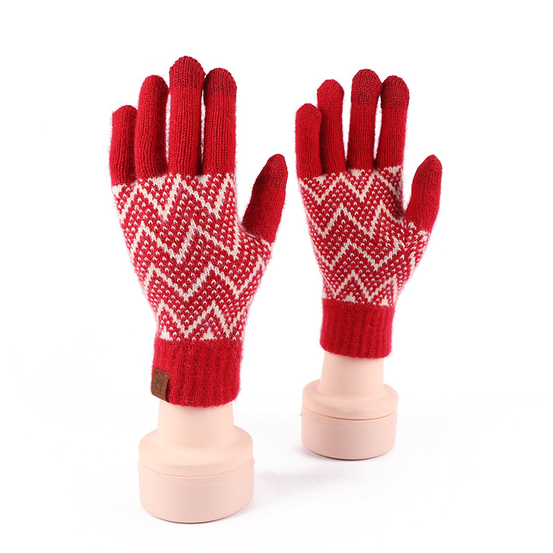 Guantes rojos festivos de Año Nuevo