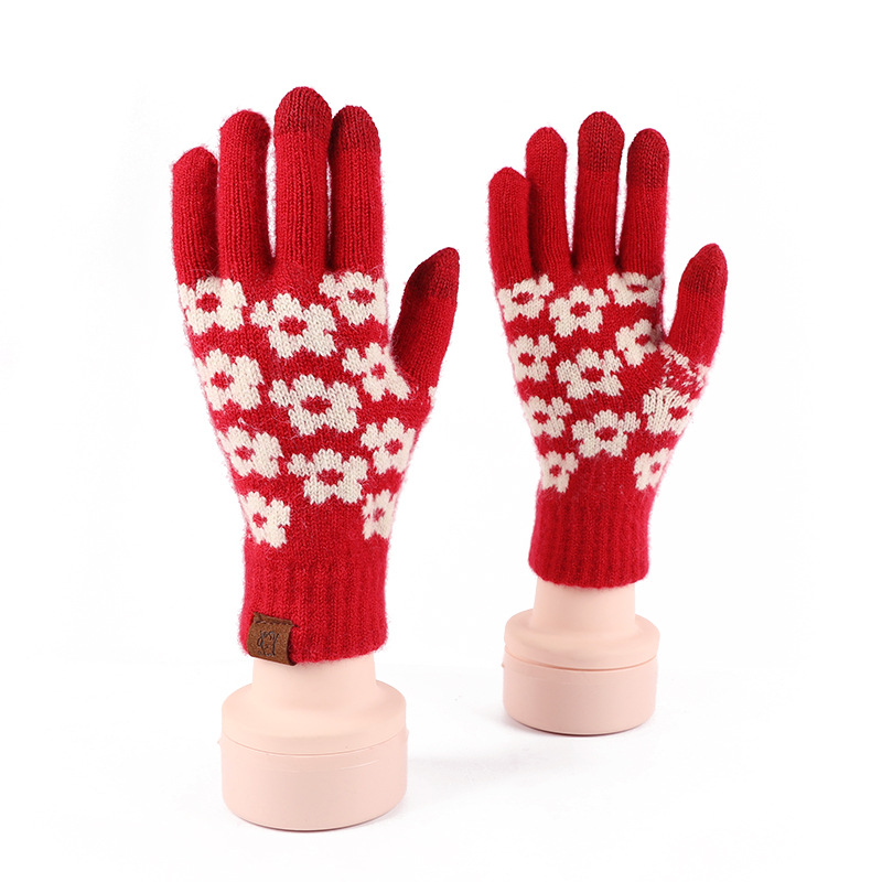 Guantes rojos festivos de Año Nuevo