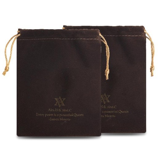 Ajedrez alemán de nogal de alta calidad, piezas de madera maciza.