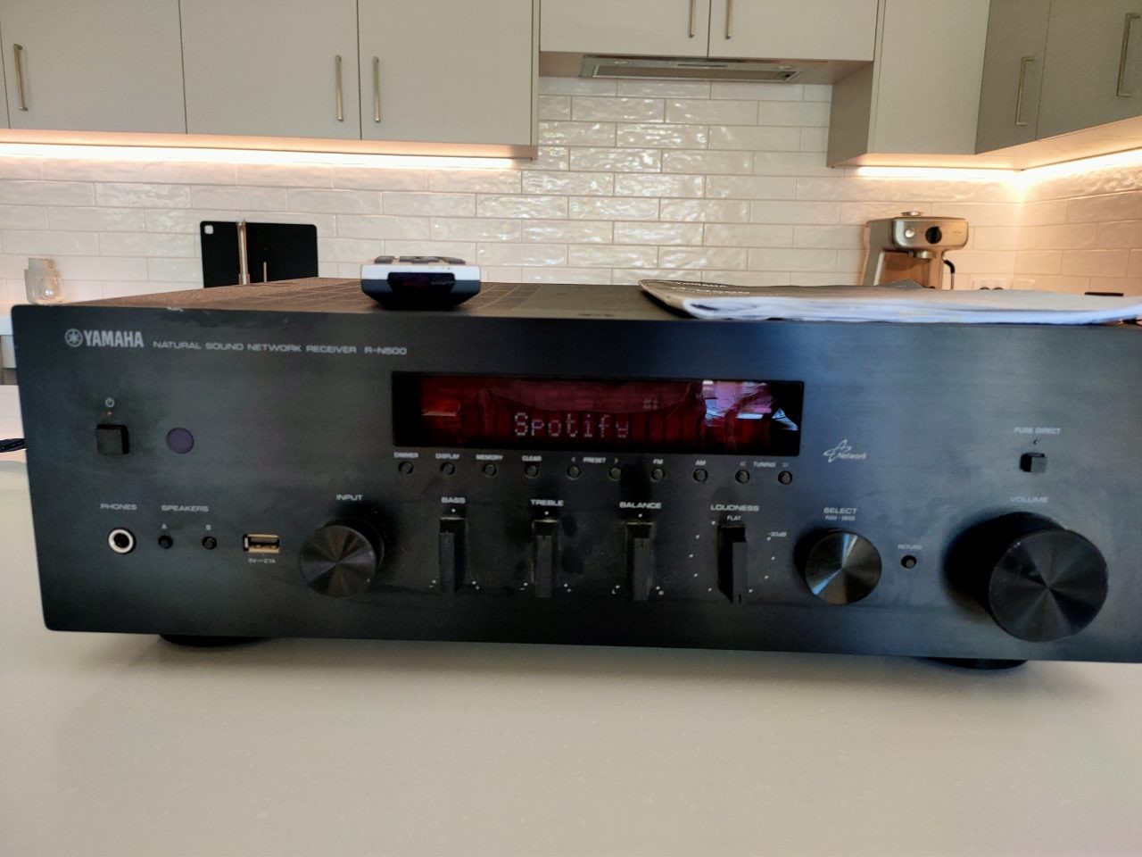 Receptor de red Hi-Fi 2.1 Yamaha R-N500