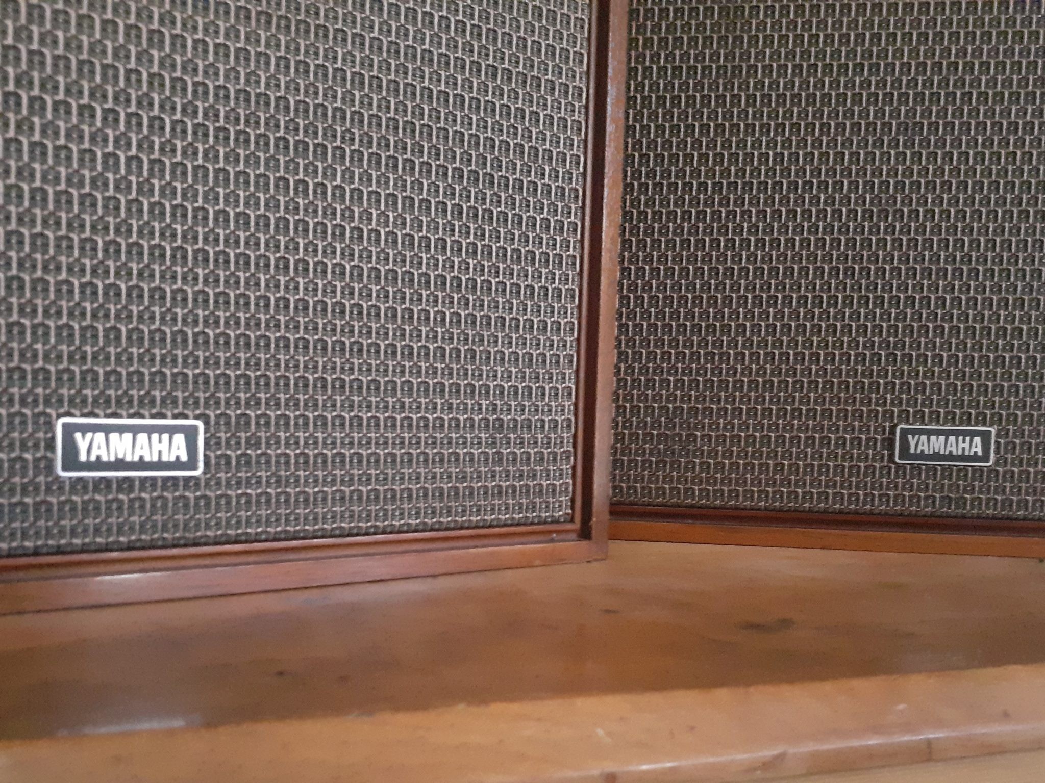 Altavoces Yamaha NS-15 (1969): modelo excepcional, estado excepcional